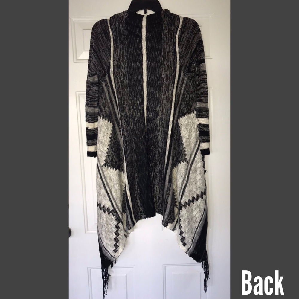 Sweater - Picture 2 of 2
